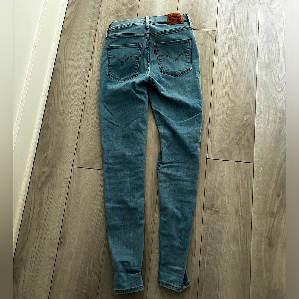 ❌SOLD NWOT Levi’s jean